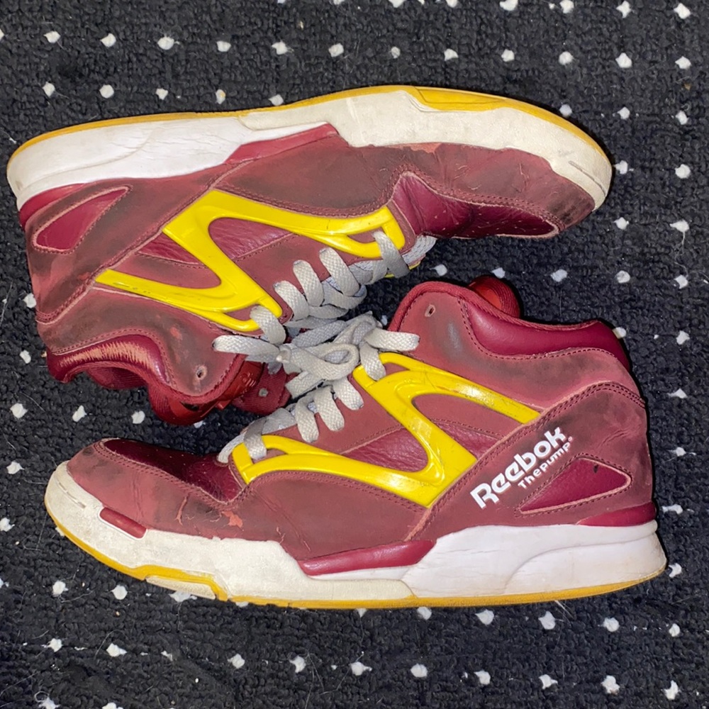Reebok Pump Omni Lite | Maroon Yellow | Hexalite | Size 10.5 | Used